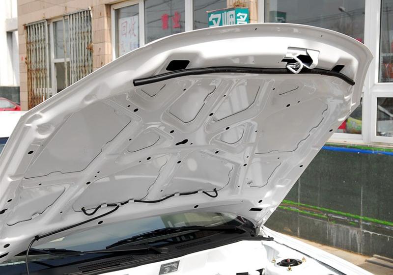 东南汽车 蓝瑟 2010款 卓越版 1.6MT 舒适型