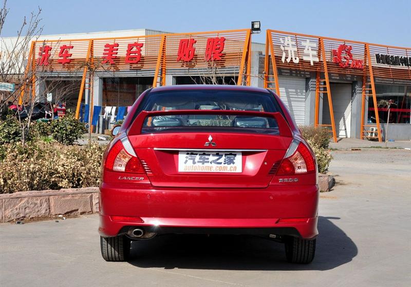 东南汽车 蓝瑟 2010款 1.6MT 舒适运动型
