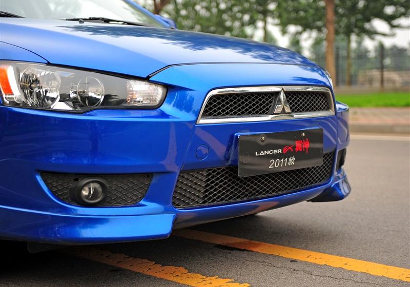 东南汽车 三菱翼神 2011款 1.8L 致尚版豪华型CVT
