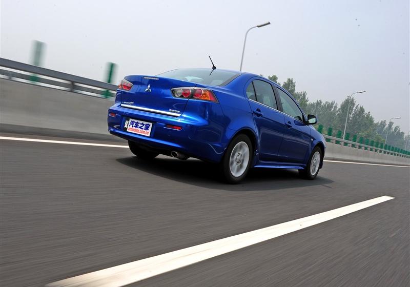 东南汽车 三菱翼神 2011款 1.8L 致尚版豪华型CVT