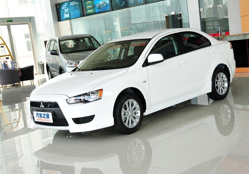 东南汽车 三菱翼神 2011款 2.0L 致炫版舒适型MT