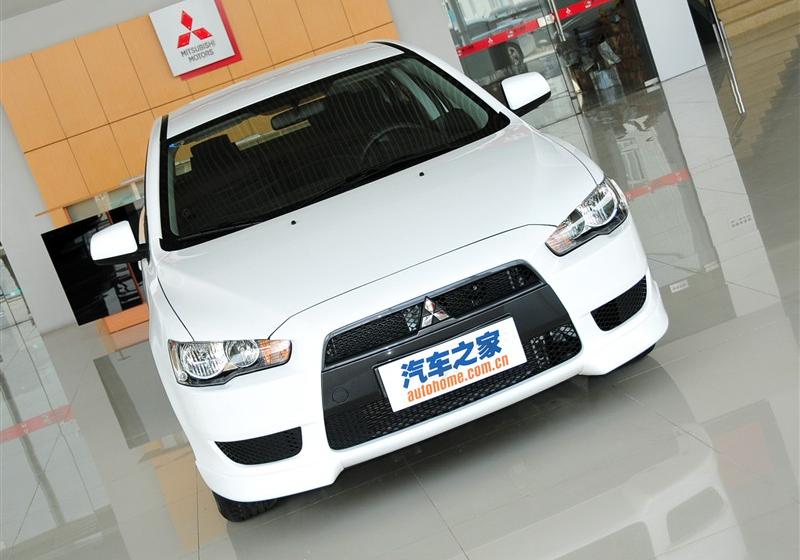 东南汽车 三菱翼神 2011款 2.0L 致炫版舒适型MT