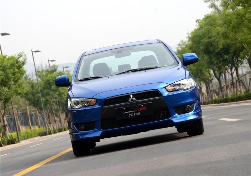 东南汽车 三菱翼神 2011款 2.0L 致炫版旗舰型CVT