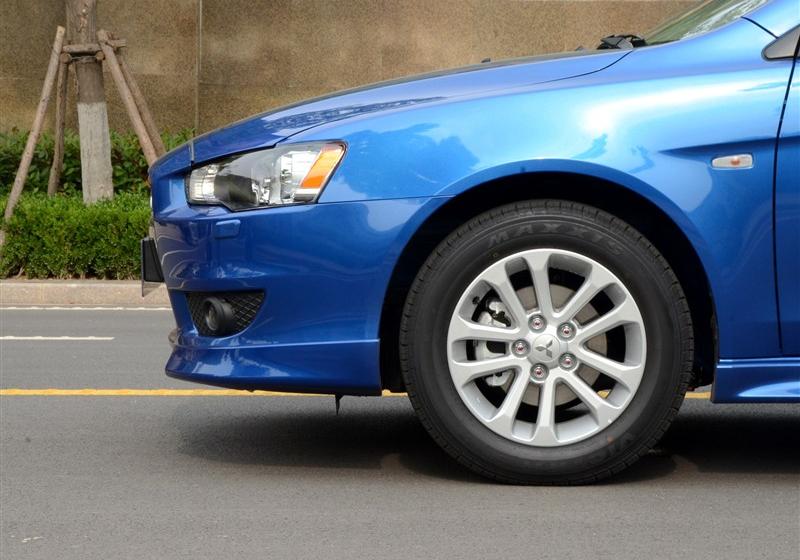 东南汽车 三菱翼神 2011款 2.0L 致炫版旗舰型CVT