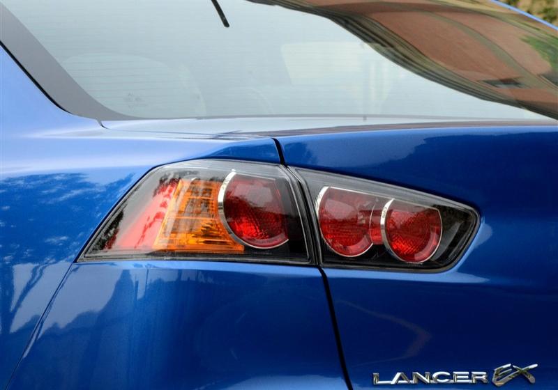 东南汽车 三菱翼神 2011款 2.0L 致炫版旗舰型CVT