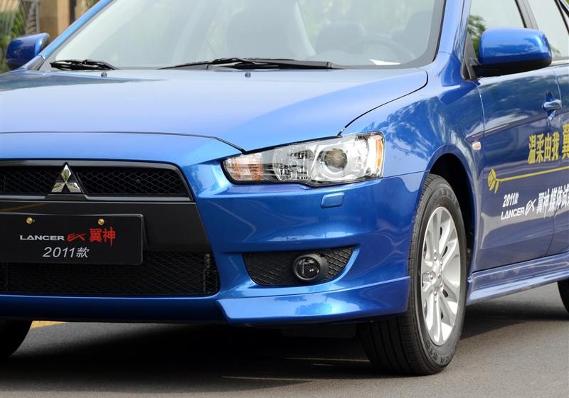 东南汽车 三菱翼神 2011款 2.0L 致炫版旗舰型CVT