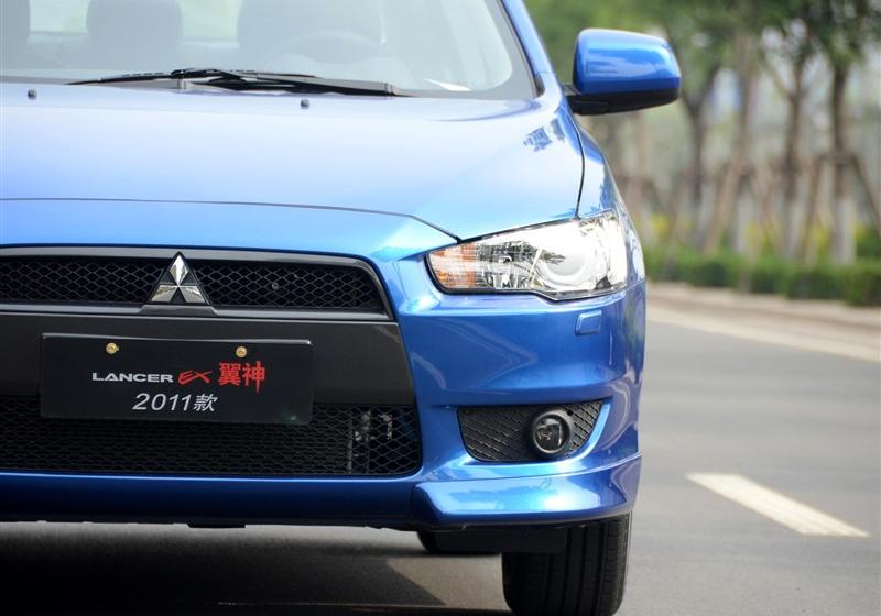 东南汽车 三菱翼神 2011款 2.0L 致炫版旗舰型CVT
