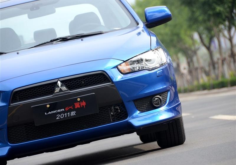 东南汽车 三菱翼神 2011款 2.0L 致炫版旗舰型CVT