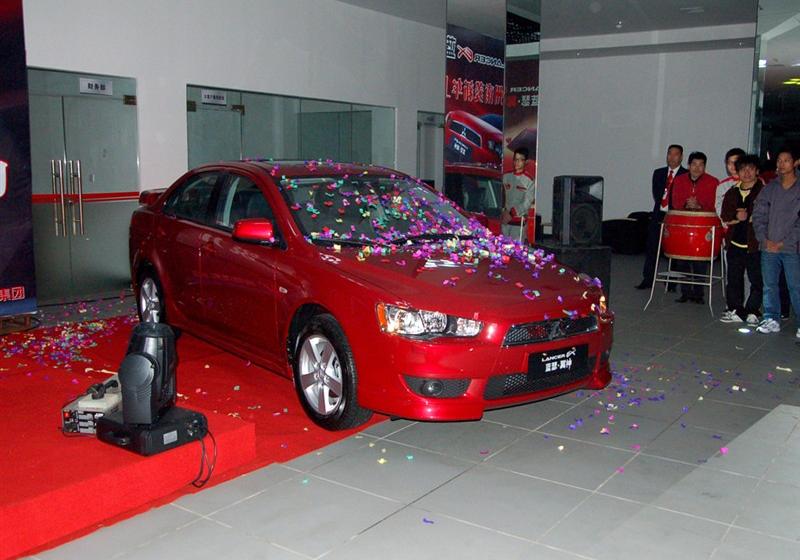 东南汽车 三菱翼神 2010款 1.8L 时尚版舒适型CVT