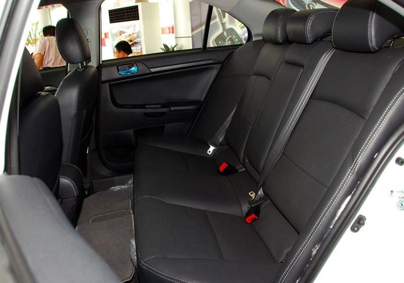 东南汽车 三菱翼神 2010款 1.8L 致尚版豪华型CVT
