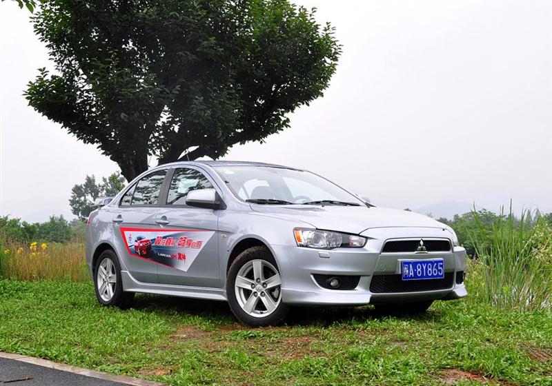 东南汽车 三菱翼神 2011款 1.8L 致尚版限量款CVT