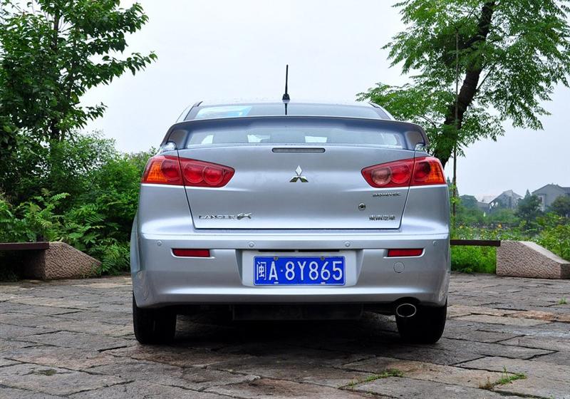 东南汽车 三菱翼神 2010款 2.0L 运动版旗舰型CVT