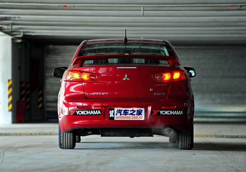 东南汽车 三菱翼神 2010款 2.0L 运动版旗舰型CVT