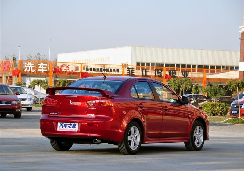 东南汽车 三菱翼神 2010款 2.0L 运动版旗舰型CVT