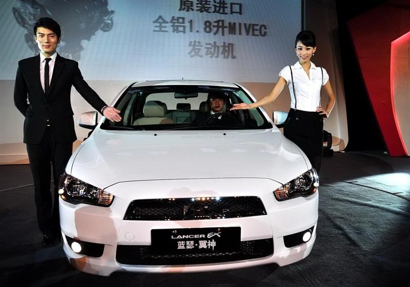 东南汽车 三菱翼神 2010款 2.0L 运动版旗舰型CVT