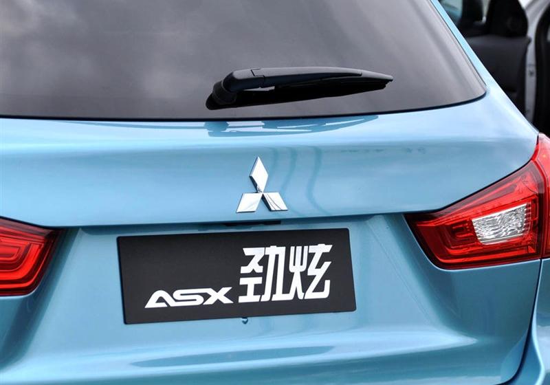 三菱(进口) ASX劲炫 2011款 2.0两驱炫逸版