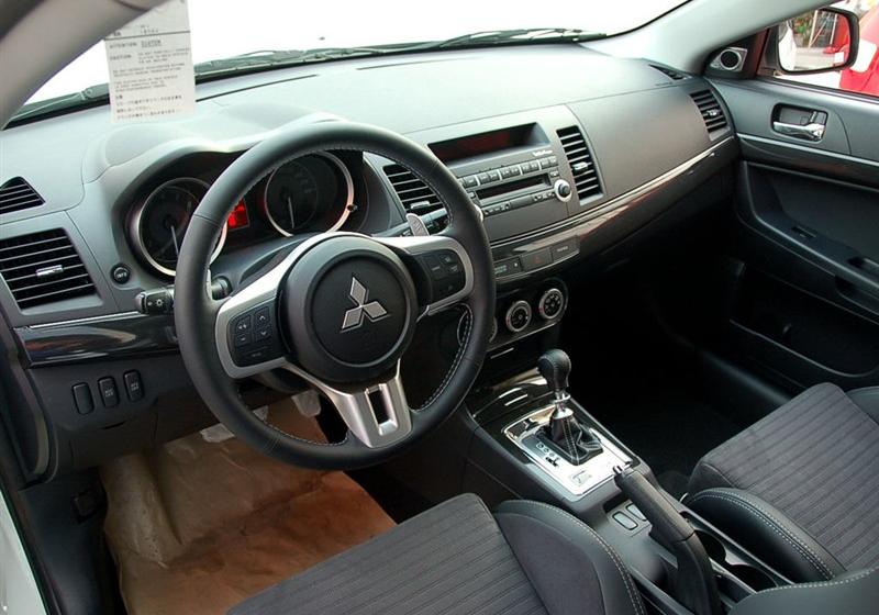 三菱(进口) LANCER 2008款 2.0T Evolution X ENKEI版