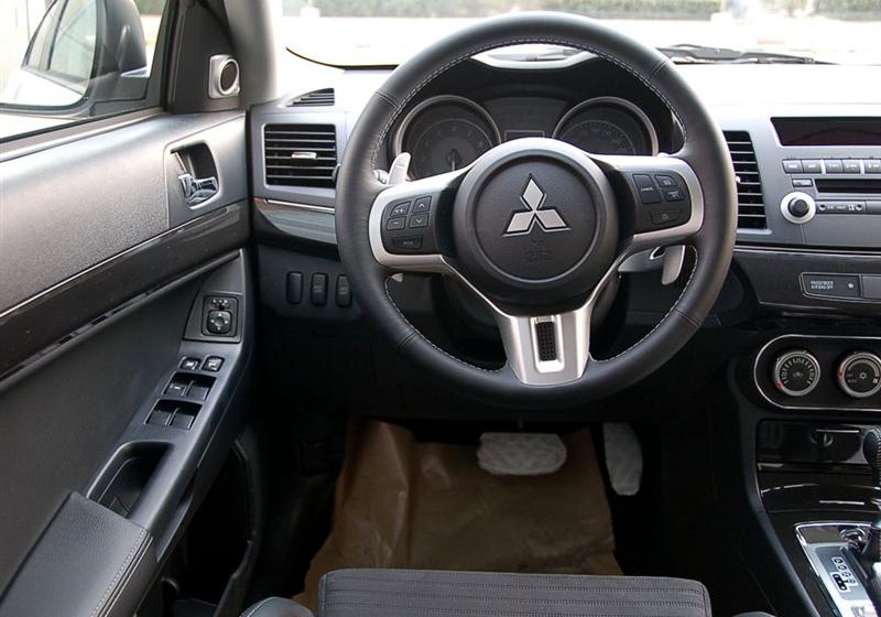 三菱(进口) LANCER 2008款 2.0T Evolution X ENKEI版