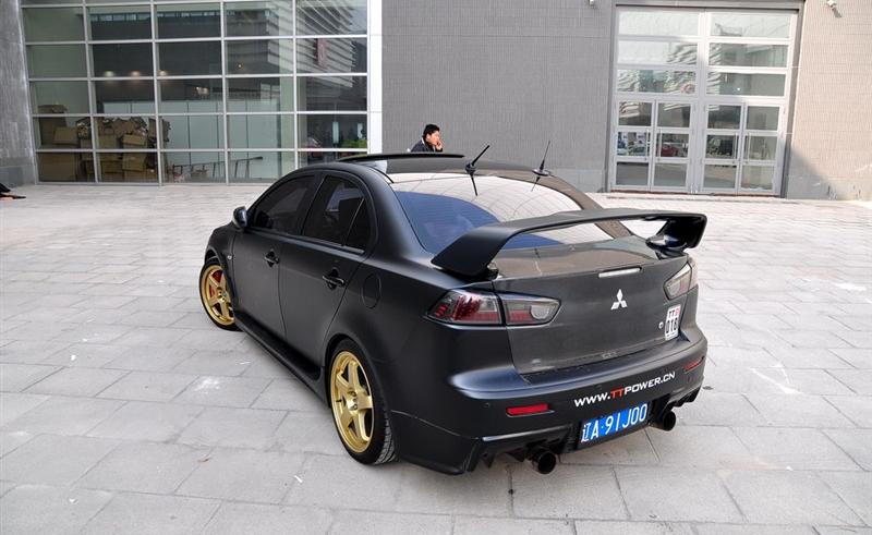三菱(进口) LANCER 2008款 2.0T Evolution X ENKEI版