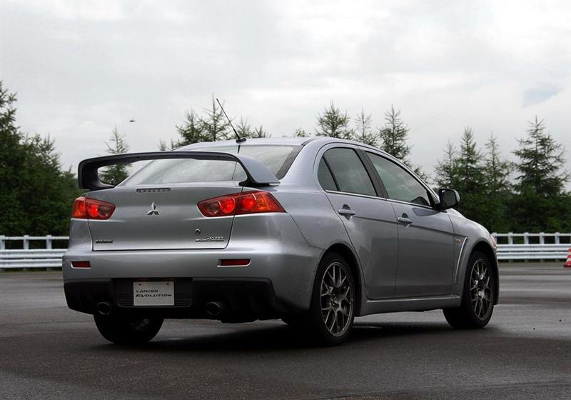 三菱(进口) LANCER 2008款 2.0T Evolution X BBS版