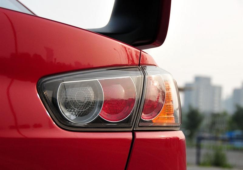 三菱(进口) LANCER 2008款 2.0T Evolution X BBS版