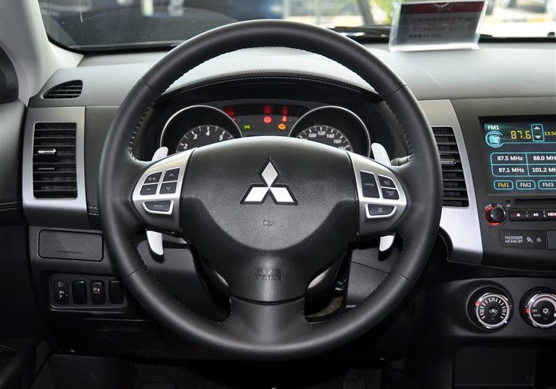 三菱(进口) OUTLANDER EX 2011款 劲界 2.0 都市版