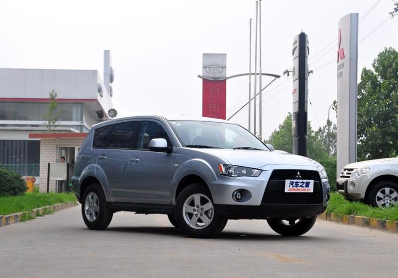 三菱(进口) OUTLANDER EX 2010款 劲界 2.0 休闲版