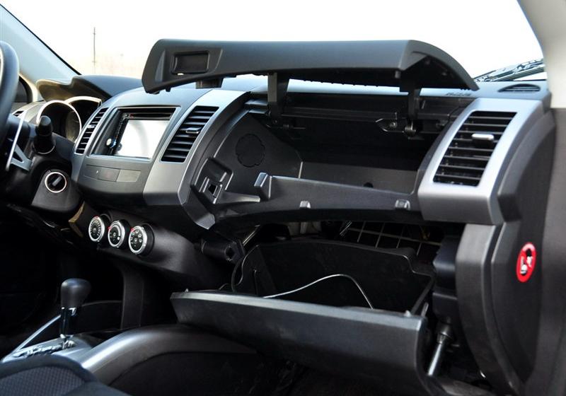 三菱(进口) OUTLANDER EX 2010款 劲界 2.0 运动版