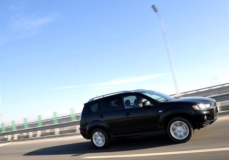 三菱(进口) OUTLANDER EX 2010款 劲界 2.0 运动版