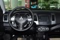 三菱(进口) OUTLANDER EX 2010款 劲界 3.0 豪华版