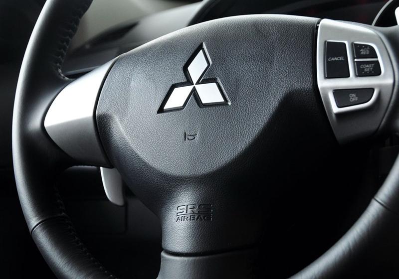 三菱(进口) OUTLANDER EX 2010款 劲界 3.0 豪华版