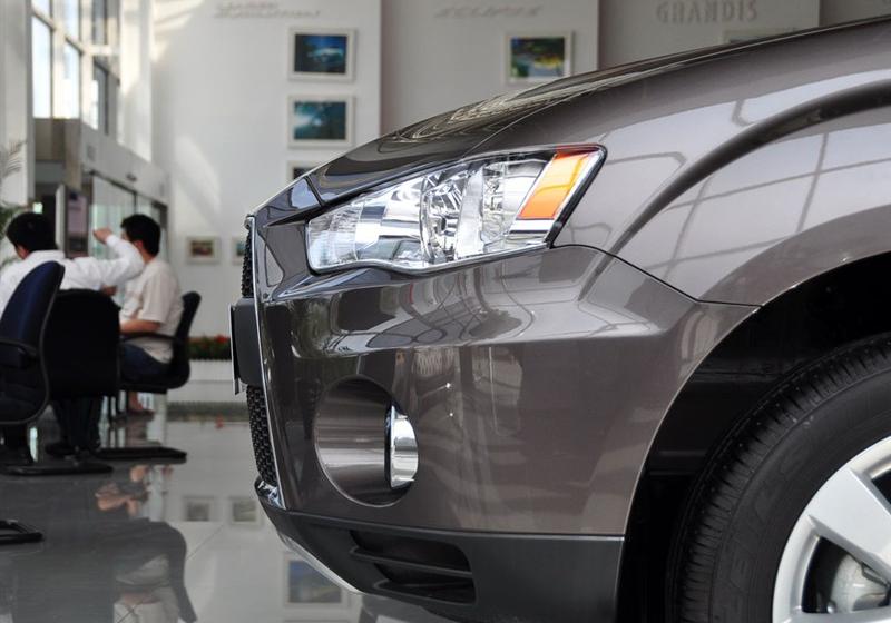 三菱(进口) OUTLANDER EX 2010款 劲界 3.0 豪华版