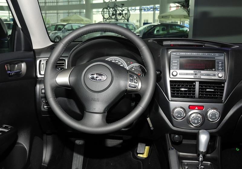 斯巴鲁 翼豹 2010款 XV 2.0R 自动豪华版