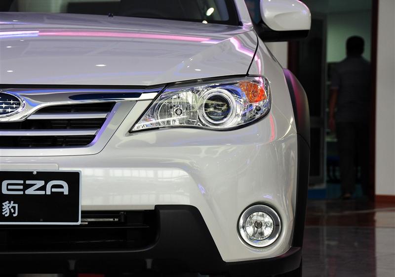 斯巴鲁 翼豹 2010款 XV 2.0R 自动豪华版