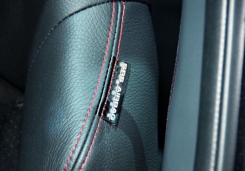 斯巴鲁 翼豹 2011款 2.5T WRX STI三厢