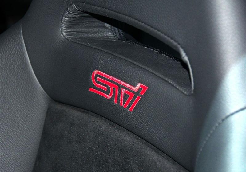 斯巴鲁 翼豹 2011款 2.5T WRX STI三厢