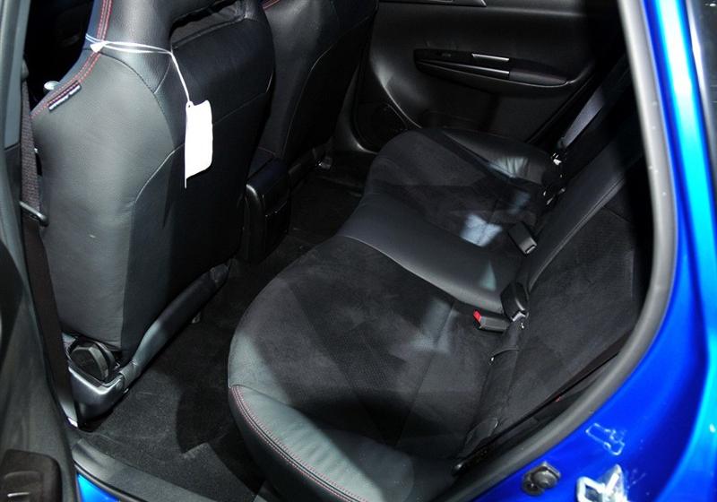 斯巴鲁 翼豹 2011款 2.5T WRX STI三厢