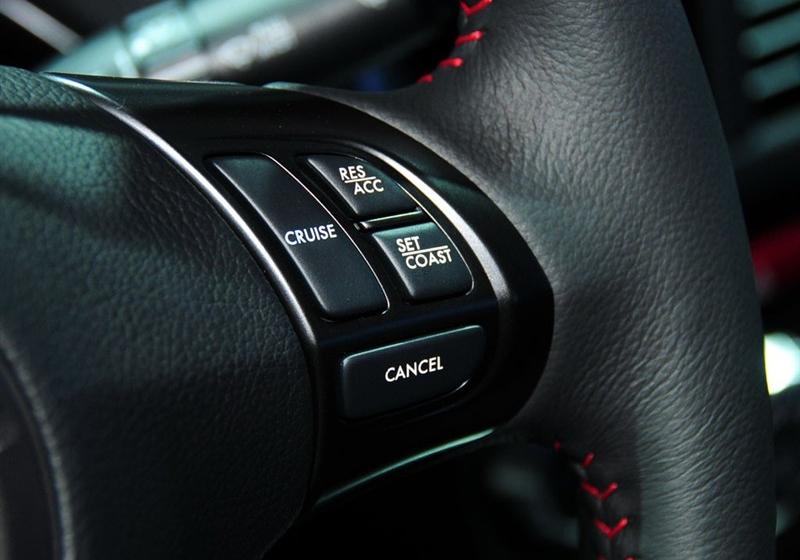 斯巴鲁 翼豹 2011款 2.5T WRX STI三厢