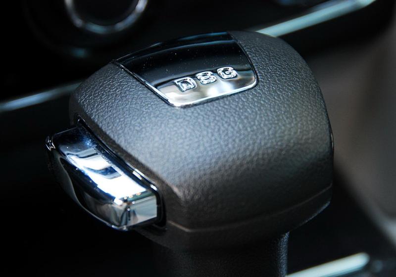 上海大众斯柯达 昊锐 2010款 1.4TSI DSG优雅版