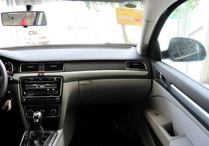 上海大众斯柯达 昊锐 2009款 1.8TSI MT智雅版