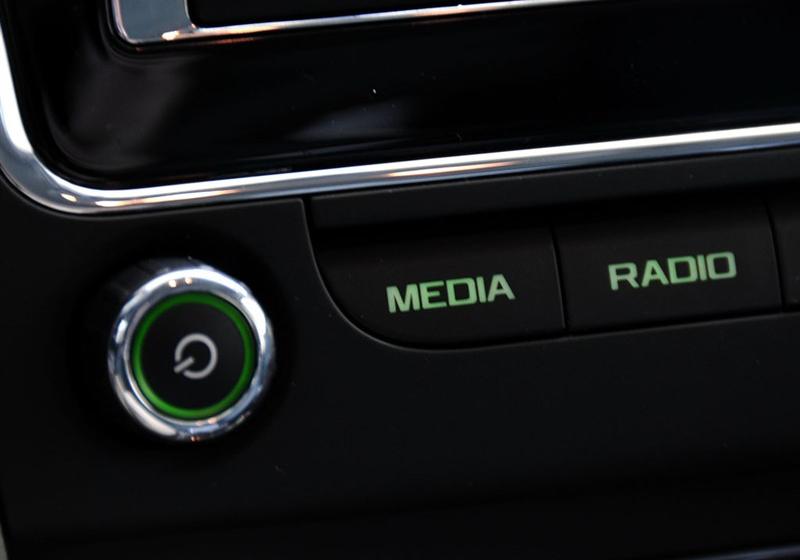上海大众斯柯达 昊锐 2009款 1.8TSI MT智雅版