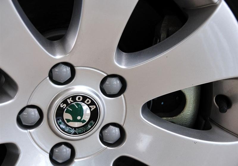 上海大众斯柯达 昊锐 2009款 1.8TSI MT智雅版