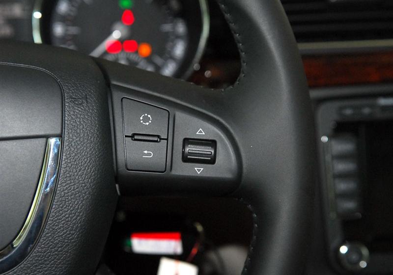 上海大众斯柯达 昊锐 2009款 1.8TSI AT贵雅版