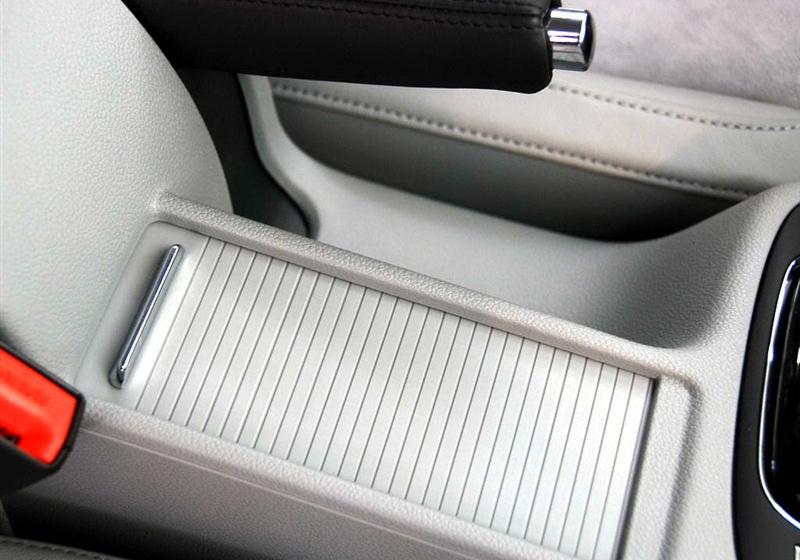 上海大众斯柯达 昊锐 2009款 1.8TSI AT尊雅版