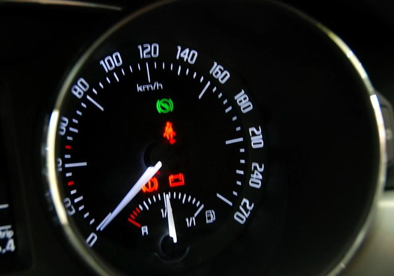 上海大众斯柯达 昊锐 2009款 1.8TSI AT尊雅版