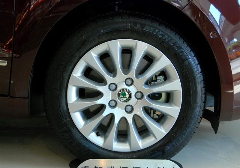 上海大众斯柯达 昊锐 2009款 1.8TSI AT尊雅版