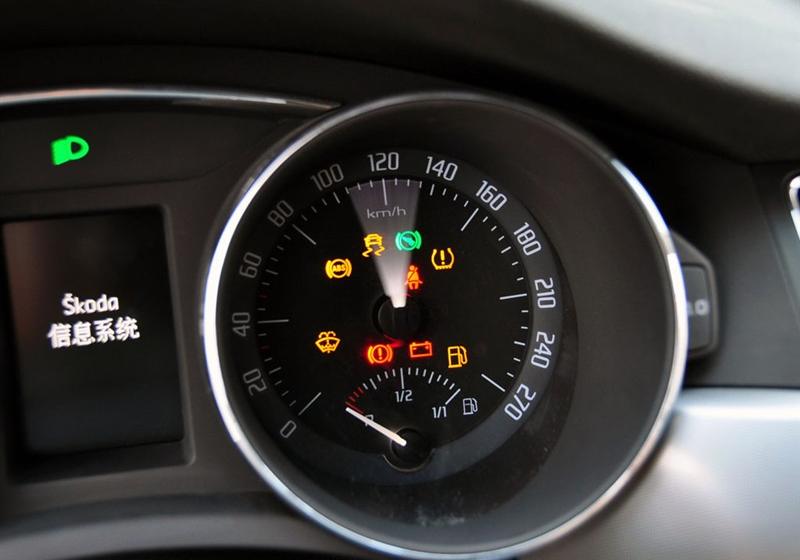 上海大众斯柯达 昊锐 2009款 2.0TSI AT贵雅版