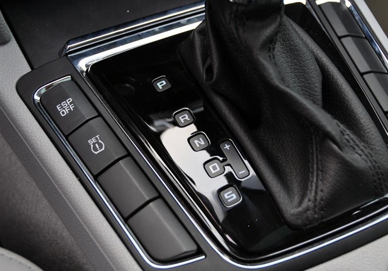 上海大众斯柯达 昊锐 2009款 2.0TSI AT贵雅版