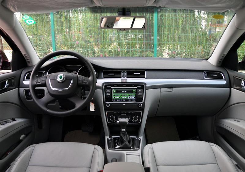 上海大众斯柯达 昊锐 2009款 2.0TSI AT贵雅版