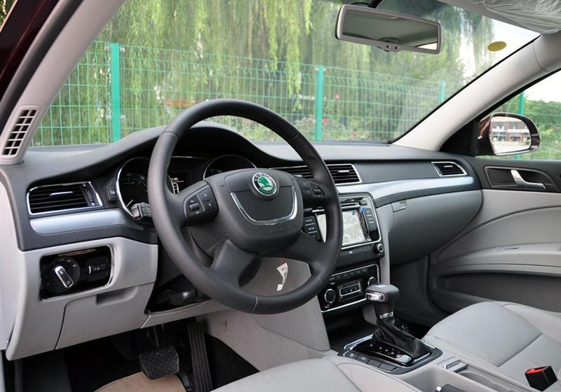 上海大众斯柯达 昊锐 2009款 2.0TSI AT贵雅版